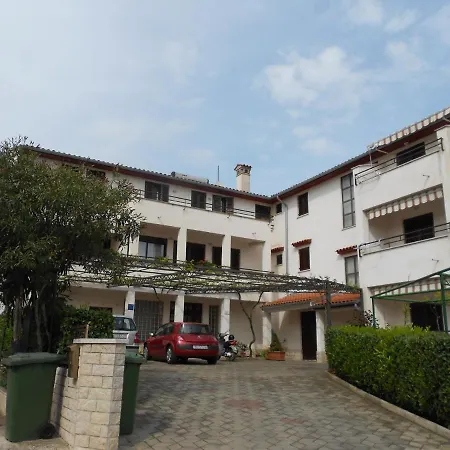 Apartamento 35 Rovinj